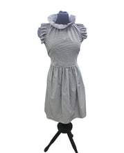 Carica l'immagine nel visualizzatore di Gallery, Vestito su misura Donna, righe bianche e grigie - CIFRE Sartoria